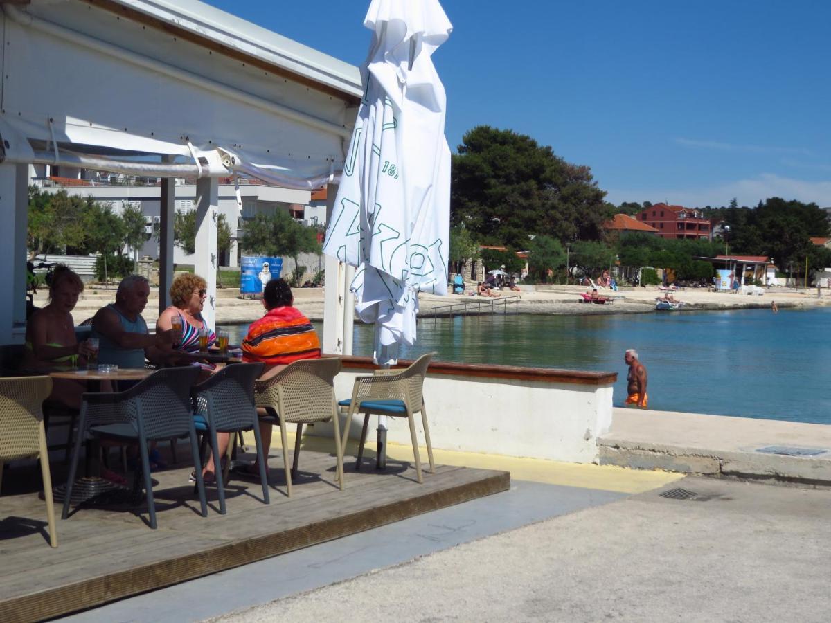 Sweet Sea Apartments باكوشتاني المظهر الخارجي الصورة